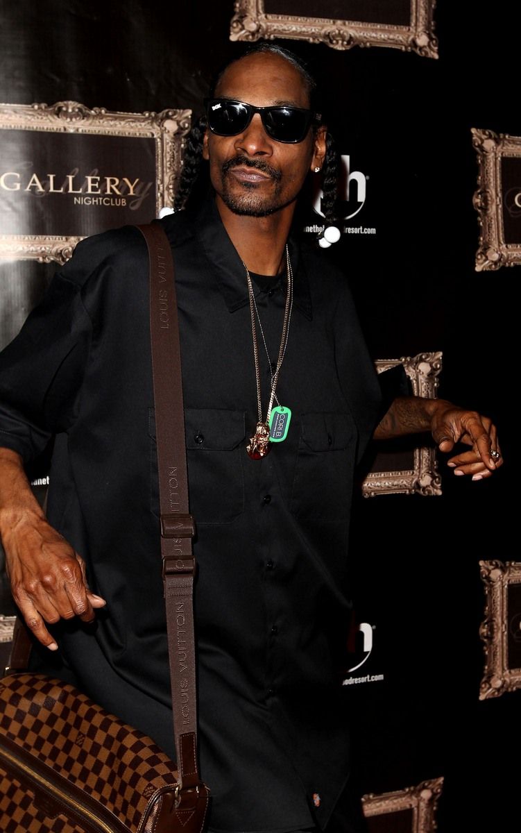 Snoop Dogg walks the red carpet at Gallery Nightclub at Planet Hollywood  | Picture 132273